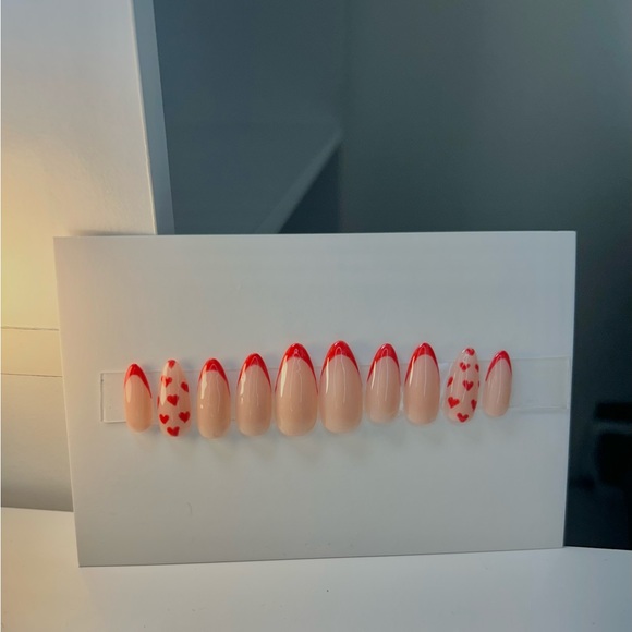 Luxury Homemade Press On Nails (Valentines) - Picture 3 of 8